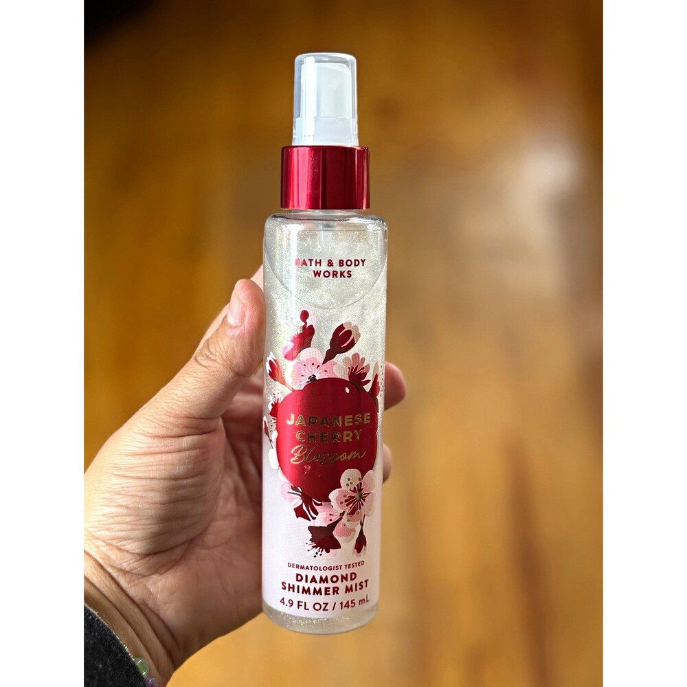Bath & Body Works Japanese Cherry Blossom Diamond Shimmer Mist 4.9 fl oz